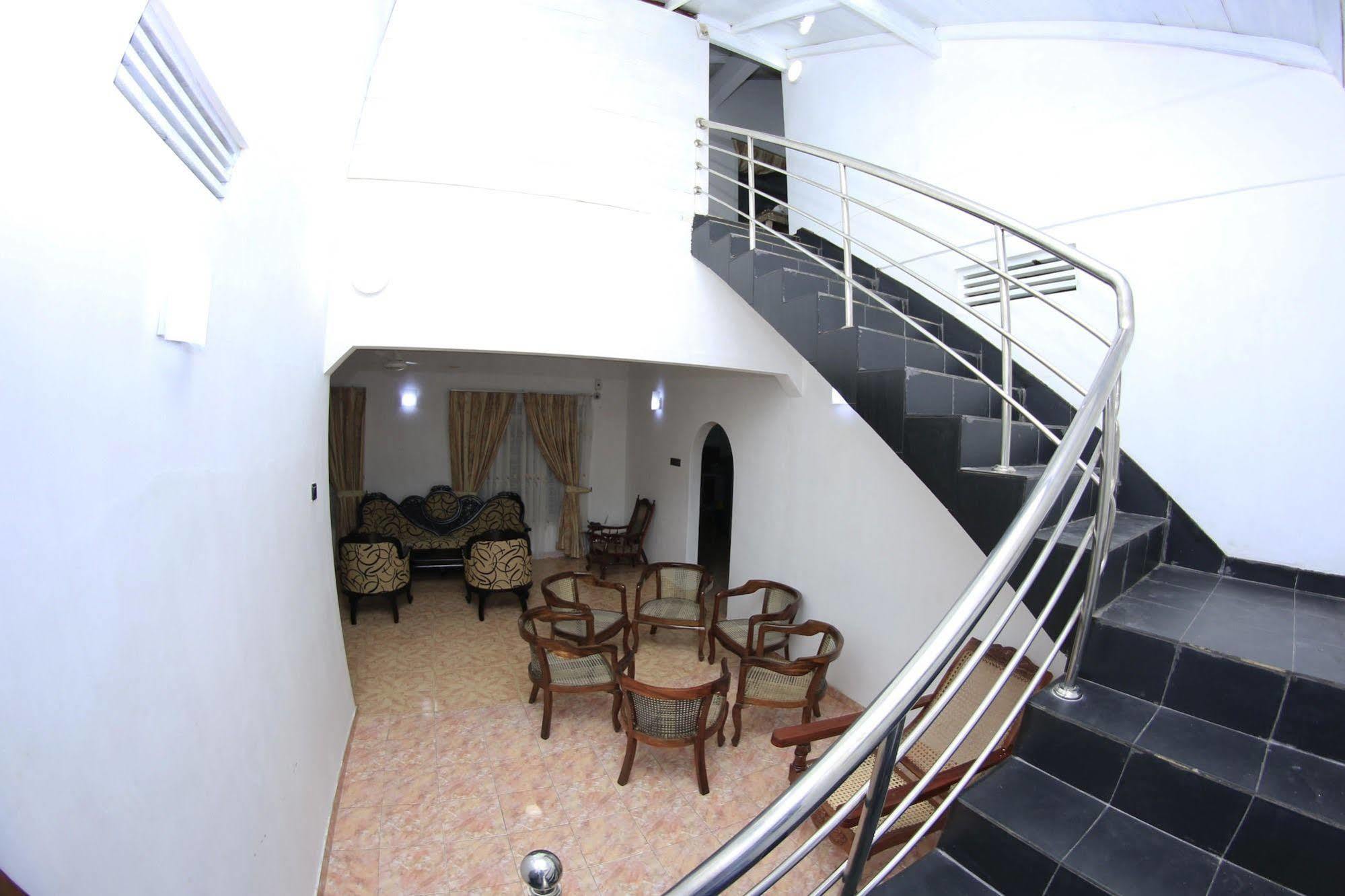 White Villa เวลิกามา ภายนอก รูปภาพ